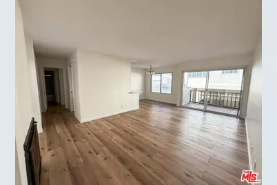 8740 Tuscany Ave #113, Playa del Rey, CA 90293 - Photo 1