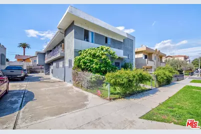 947 S St Andrews Pl #4, Los Angeles, CA 90019 - Photo 1