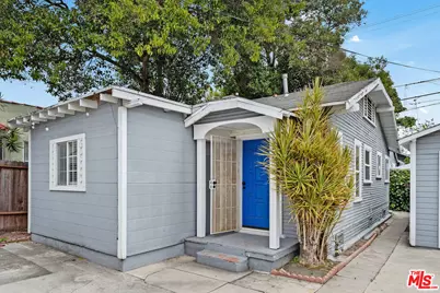2738 S Cloverdale Ave, Los Angeles, CA 90016 - Photo 1