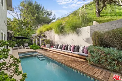 9767 Apricot Ln, Beverly Hills, CA 90210 - Photo 1