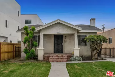 2406 S Cochran Ave, Los Angeles, CA 90016 - Photo 1