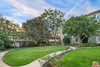 11901 W Sunset Blvd #206, Los Angeles, CA 90049 - Photo 1