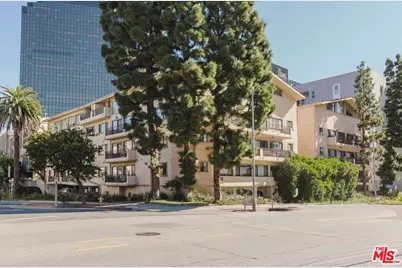 1154 S Barrington Ave #101, Los Angeles, CA 90049 - Photo 1