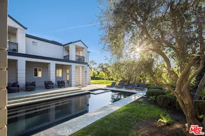 28600 Pacific Coast Hwy, Malibu, CA 90265 - Photo 1