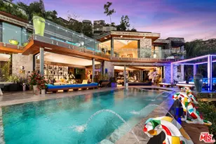 8356 Sunset View Dr, Los Angeles, CA 90069 - Photo 1