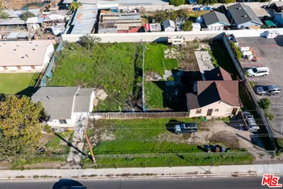 1230 S Wilmington Ave, Compton, CA 90220 - Photo 1