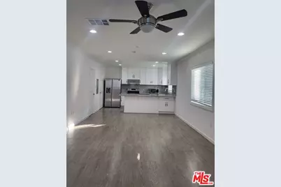 2754 W 12th St, Los Angeles, CA 90006 - Photo 1