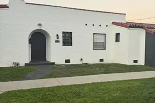 2715 W 43rd St, Los Angeles, CA 90008 - Photo 1