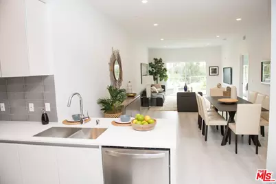 625 S Barrington Ave #105, Los Angeles, CA 90049 - Photo 1