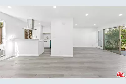 825 16th St #B, Santa Monica, CA 90403 - Photo 1