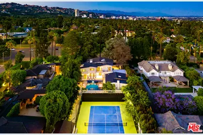 721 N Beverly Dr, Beverly Hills, CA 90210 - Photo 1