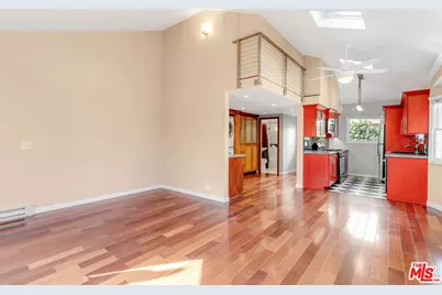 325 Vernon Ave #1, Venice, CA 90291 - Photo 1