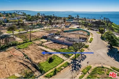536 Tahquitz Pl, Pacific Palisades, CA 90272 - Photo 1