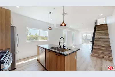 2304 Hauser Blvd #1/2, Los Angeles, CA 90016 - Photo 1