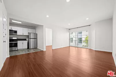 1445 S Sherbourne Dr #11, Los Angeles, CA 90035 - Photo 1