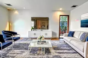 3617 Maplewood Ave, Los Angeles, CA 90066 - Photo 1