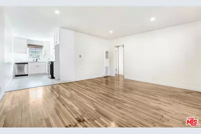 1908 12th Street #1, Santa Monica, CA 90404 - Photo 1