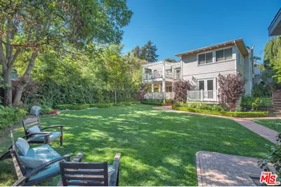 7120 Pacific View Dr, Los Angeles, CA 90068 - Photo 1