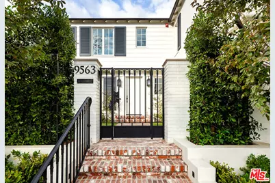 9563 Charleville Blvd, Beverly Hills, CA 90212 - Photo 1