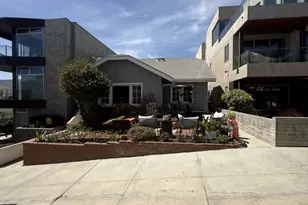 127 16th St, Manhattan Beach, CA 90266 - Photo 1