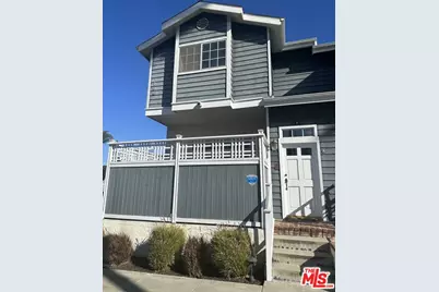 100 S Catalina Ave #A, Redondo Beach, CA 90277 - Photo 1