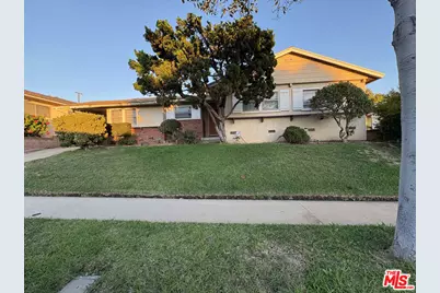 10618 S 8th Pl, Inglewood, CA 90303 - Photo 1