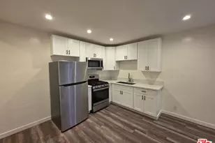 2012 S Holt Ave, Los Angeles, CA 90034 - Photo 1