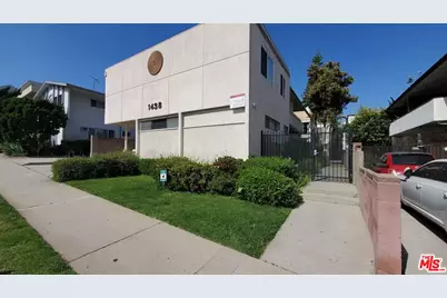 1438 S Barrington Ave #Apt 2, Los Angeles, CA 90025 - Photo 1