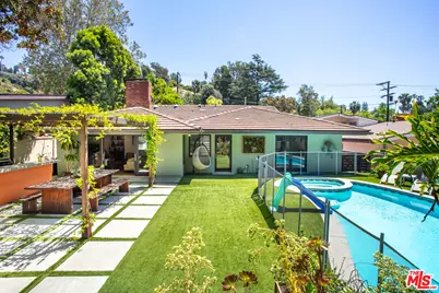 2211 Canyon Dr, Los Angeles, CA 90068 - Photo 1