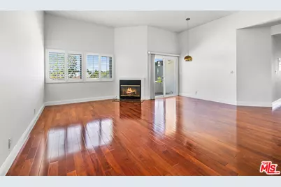 12621 Washington Pl #305, Los Angeles, CA 90066 - Photo 1