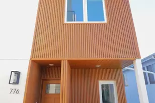 776 W 25th St, San Pedro, CA 90731 - Photo 1