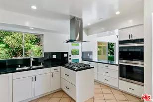 1054 Enchanted Way, Pacific Palisades, CA 90272 - Photo 1