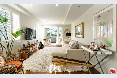 1751 Appian Way #302, Santa Monica, CA 90401 - Photo 1