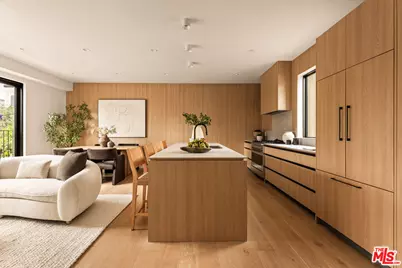 1749 S Marvin Ave, Los Angeles, CA 90019 - Photo 1