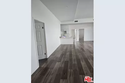 940 S Western Ave #602, Los Angeles, CA 90006 - Photo 1