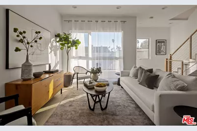 6118 Marbella Pl, Los Angeles, CA 90038 - Photo 1