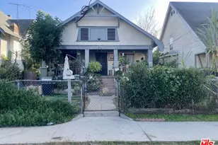210 W 47th St, Los Angeles, CA 90037 - Photo 1