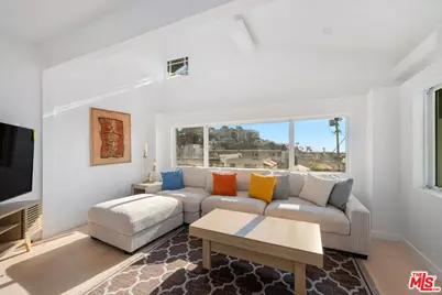 117 W Channel Rd #119, Santa Monica, CA 90402 - Photo 1