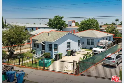 11012 Willowbrook Ave, Los Angeles, CA 90059 - Photo 1