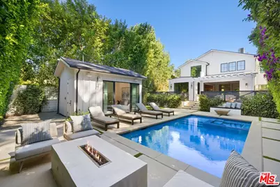 15125 Valley Vista Blvd, Sherman Oaks, CA 91403 - Photo 1