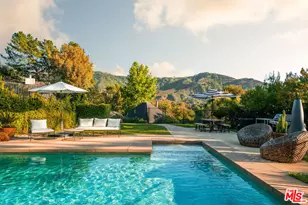 25761 Vista Verde Dr, Calabasas, CA 91302 - Photo 1