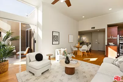 1425 N Detroit St #Ph405, Los Angeles, CA 90046 - Photo 1