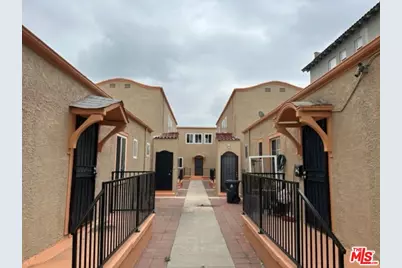 836 S Catalina St #1/2, Los Angeles, CA 90005 - Photo 1