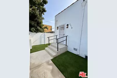 3900 2nd Ave #2318, Los Angeles, CA 90008 - Photo 1