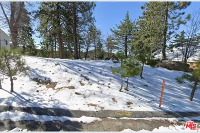 32255 Whisper Dr, Running Springs, CA 92382 - Photo 1