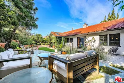 4267 Don Jose Dr, Los Angeles, CA 90008 - Photo 1