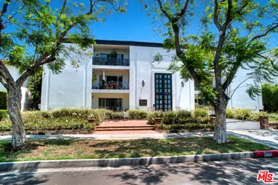 416 N Oakhurst Dr #202, Beverly Hills, CA 90210 - Photo 1