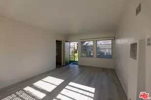 1940 S Robertson Blvd, Los Angeles, CA 90034 - Photo 1