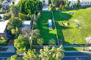 823 Hyperion Ave, Los Angeles, CA 90029 - Photo 1