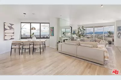 10560 Wilshire Blvd #1703, Los Angeles, CA 90024 - Photo 1